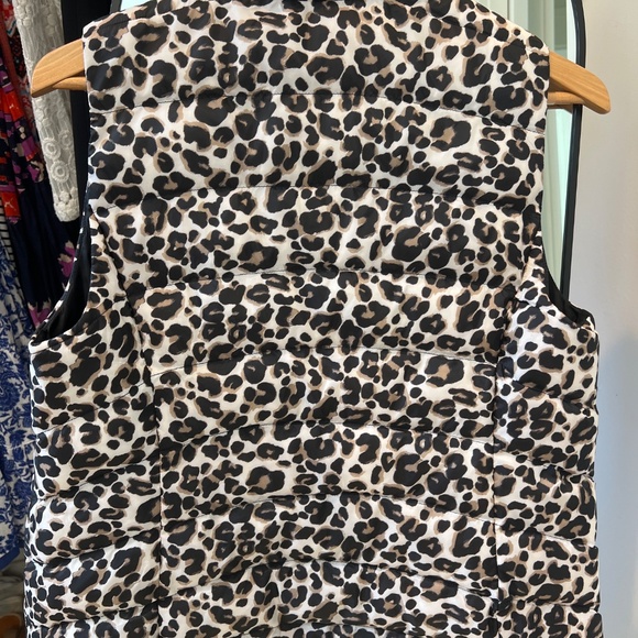 Loft Leopard Vest - Picture 3 of 3